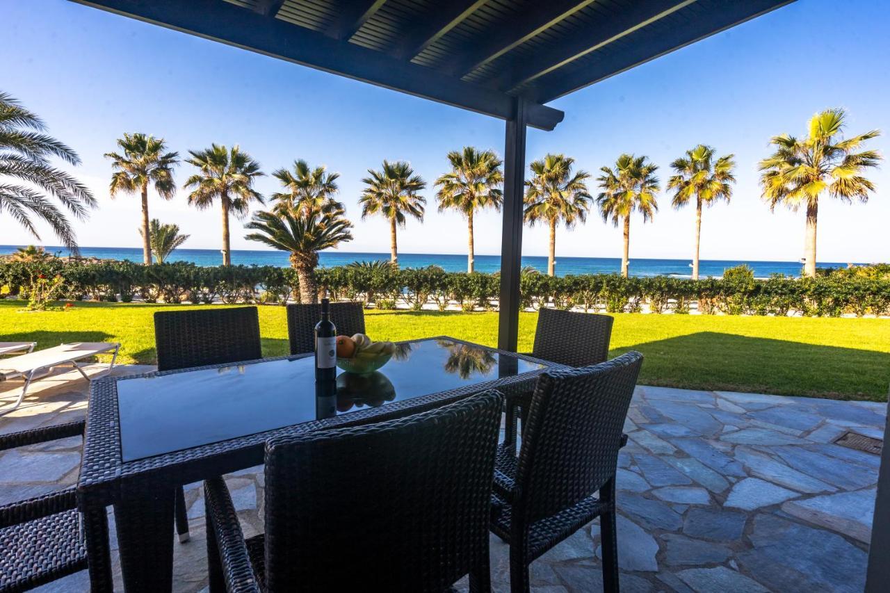 Platzia Beach Villas Paphos Exterior foto