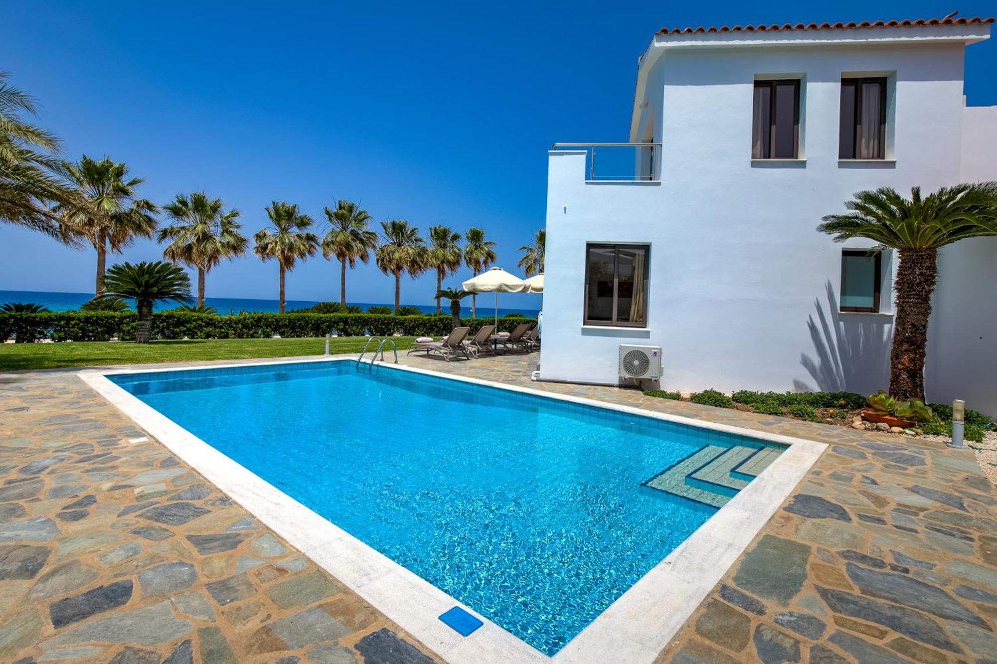 Platzia Beach Villas Paphos Exterior foto